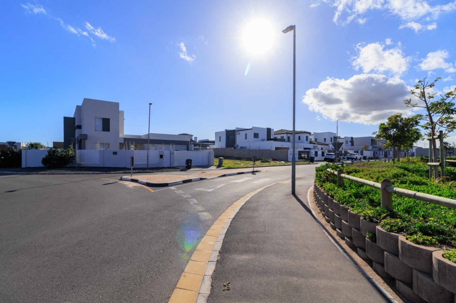 0 Bedroom Property for Sale in Sandown Western Cape